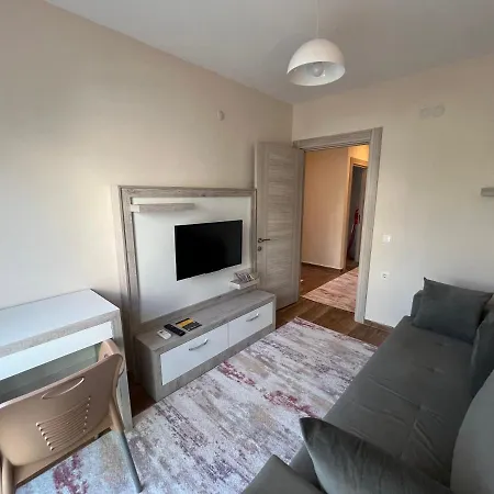 Spacious Flat Close To Sea'4' Antalya