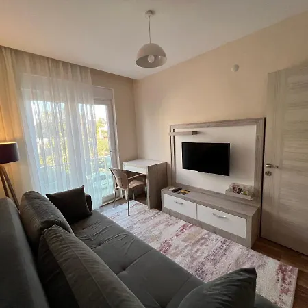 Spacious Flat Close To Sea'4' *